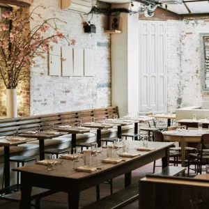 Serveis bàsics de barra i sala en restauració